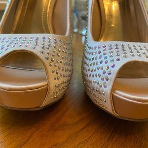 Beautiful Blush/Cream Satin Platform Peep Toe Heels. Worn twice, perfect!